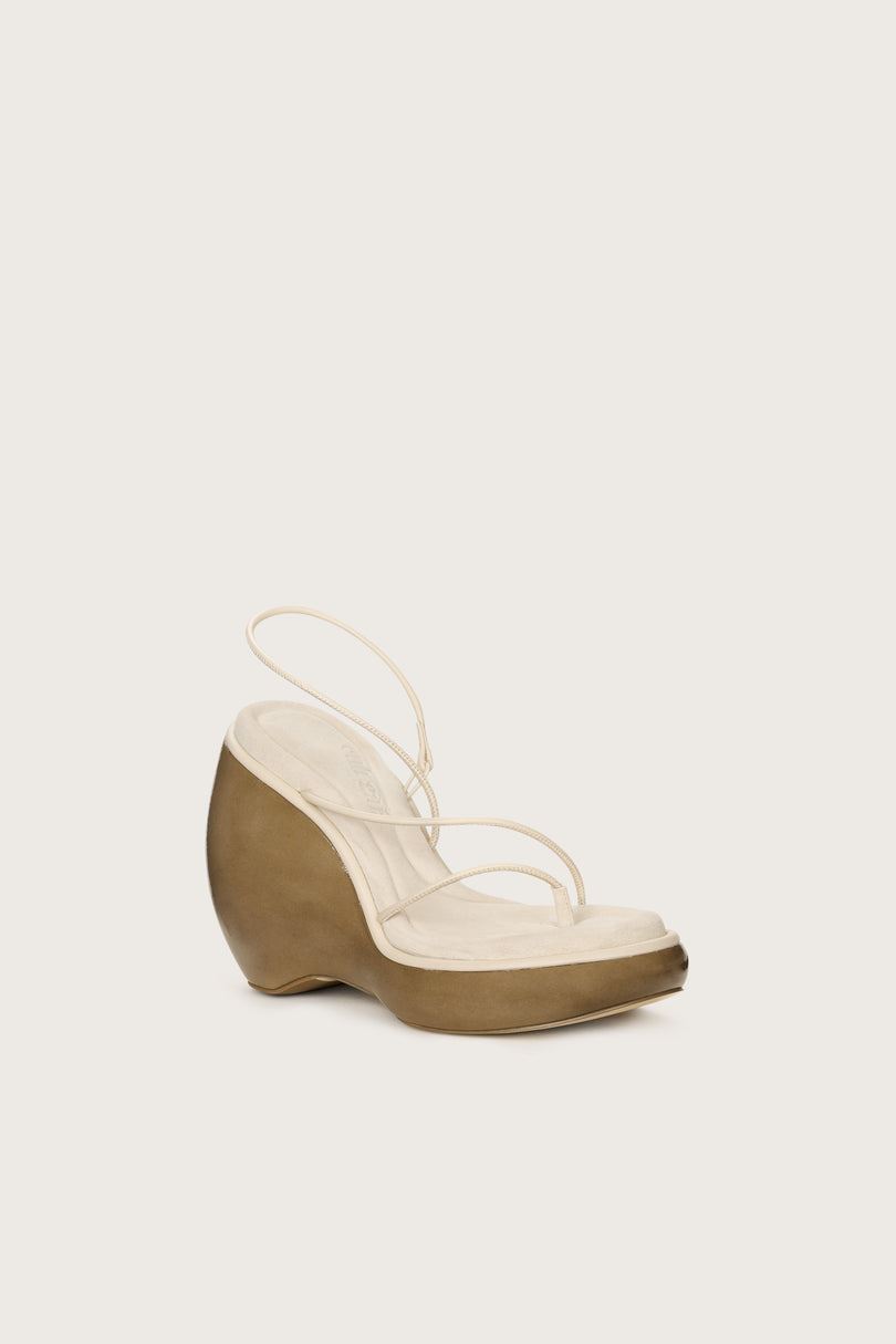 Sandalias Cuña Cult Gaia Denali Blancas | FAYZN-9854